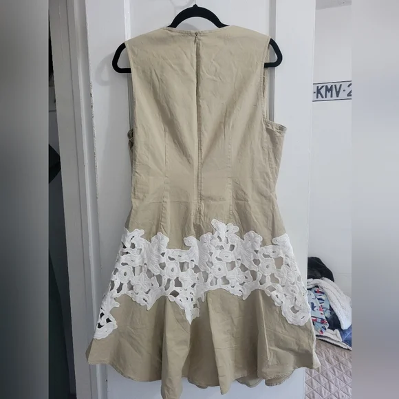 Derek Lam New York Collective Khaki Dress size 12 - Picture 2 of 3